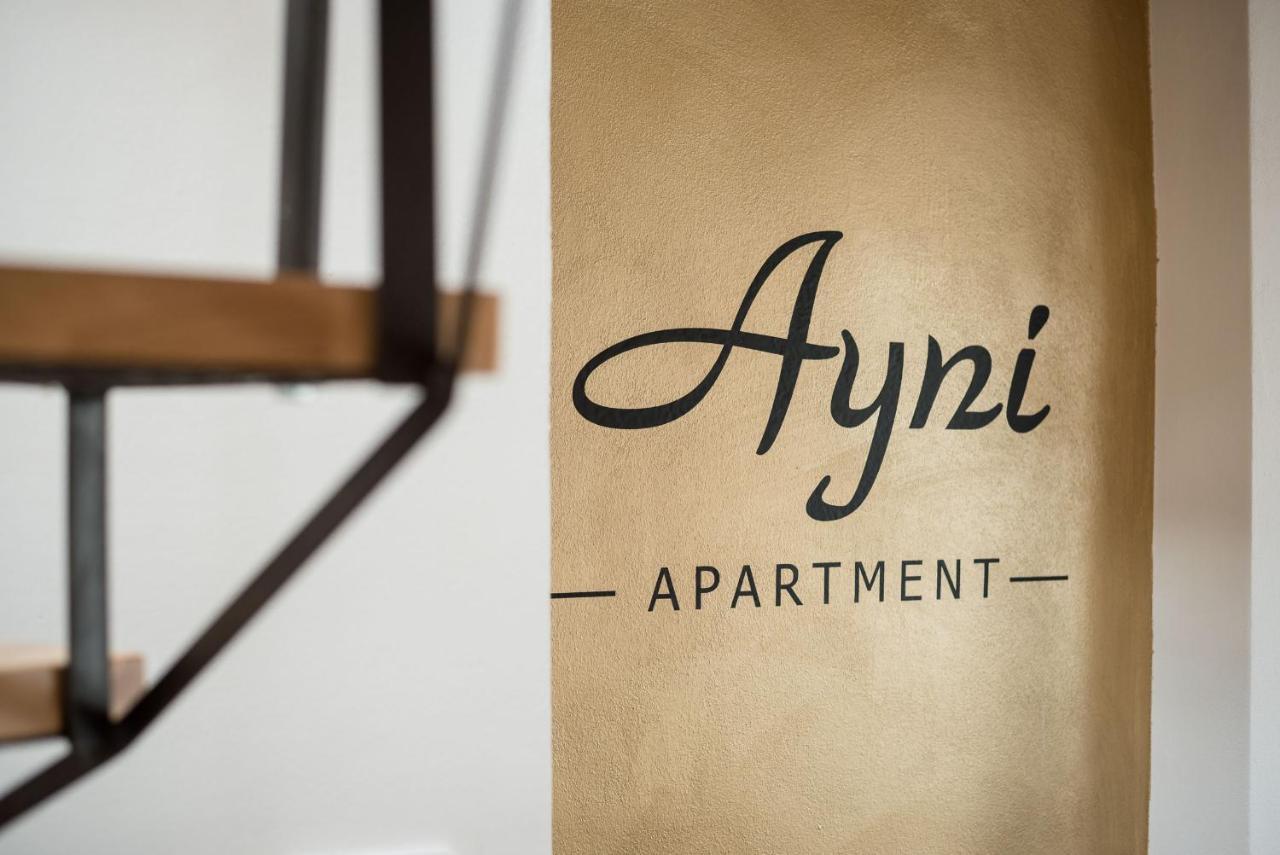 Ayni Апартаменти *